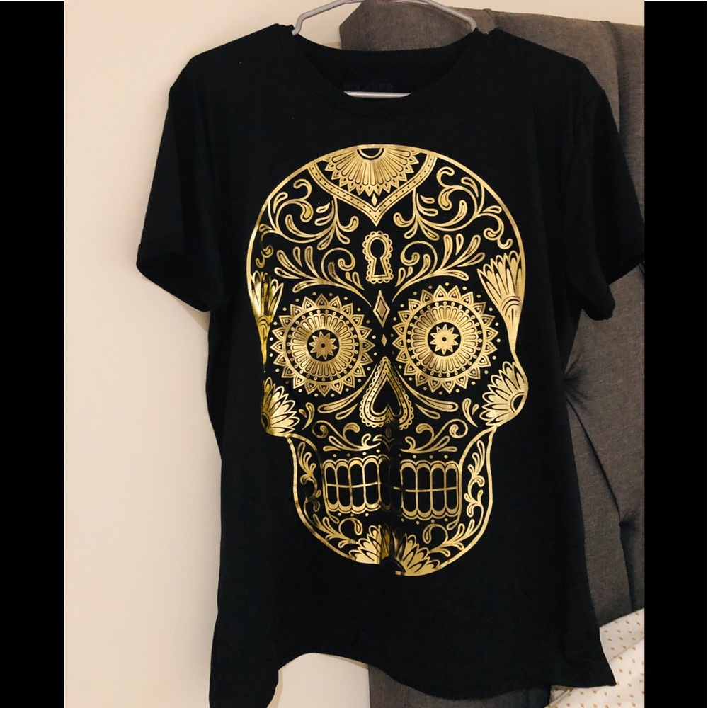 Skull shirt